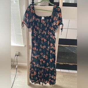 XL FLORAL MAXI DRESS